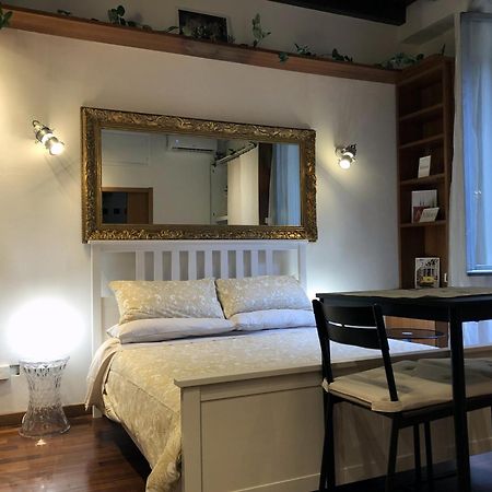 Brera Vip Spotlight - Brera - Duomo - Castello Sforzesco - Lanza Metro M2 Apartment Milan Luaran gambar
